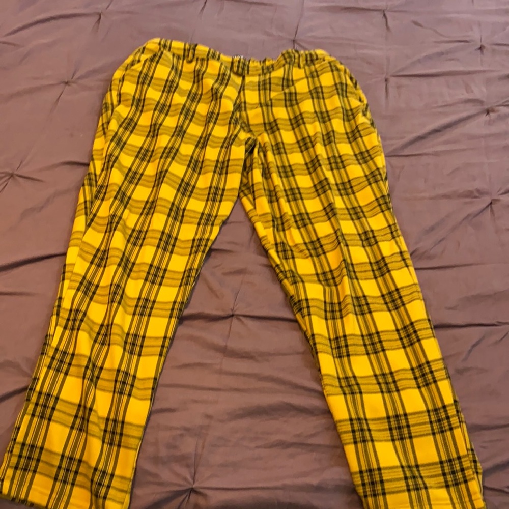 Hot topic size 2X yellow plaid pants